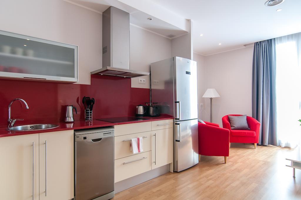 Pelayo Deluxe Apartments Барселона Стая снимка