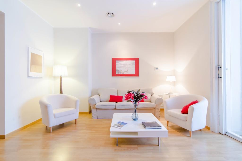 Pelayo Deluxe Apartments Барселона Екстериор снимка